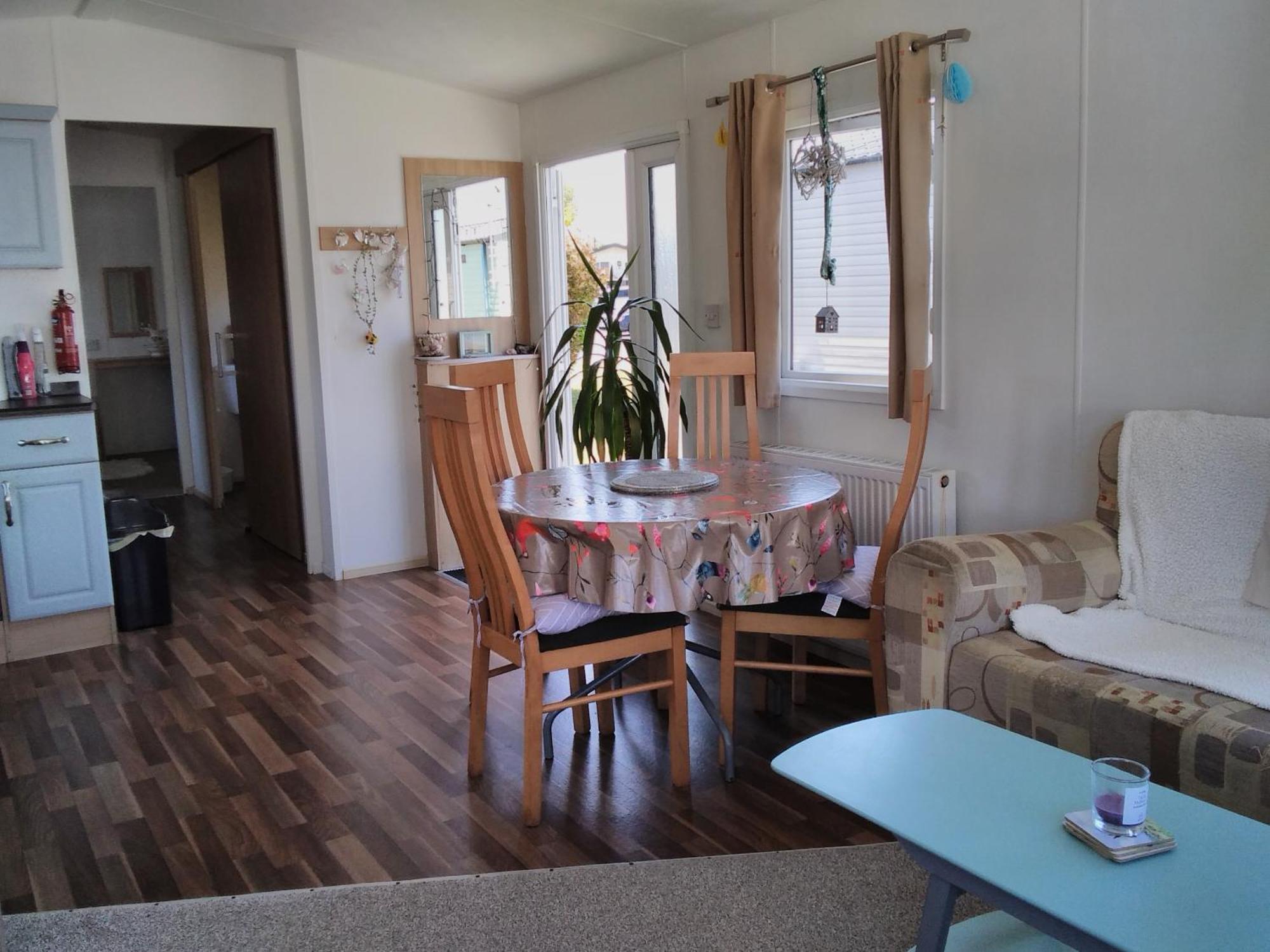 Private Caravan Situated At Parkdean Holiday Resort St Margaret'S At Cliffe Number 18 Bagian luar foto