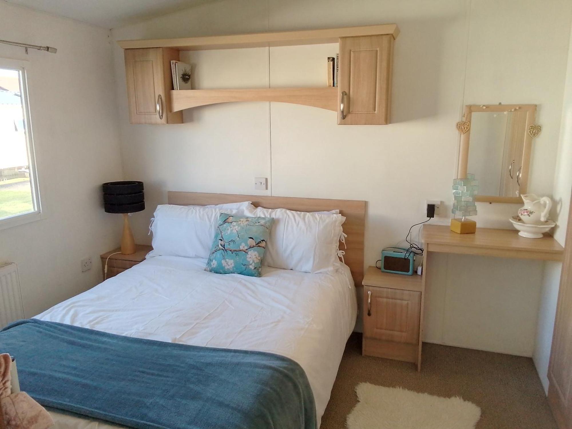 Private Caravan Situated At Parkdean Holiday Resort St Margaret'S At Cliffe Number 18 Bagian luar foto